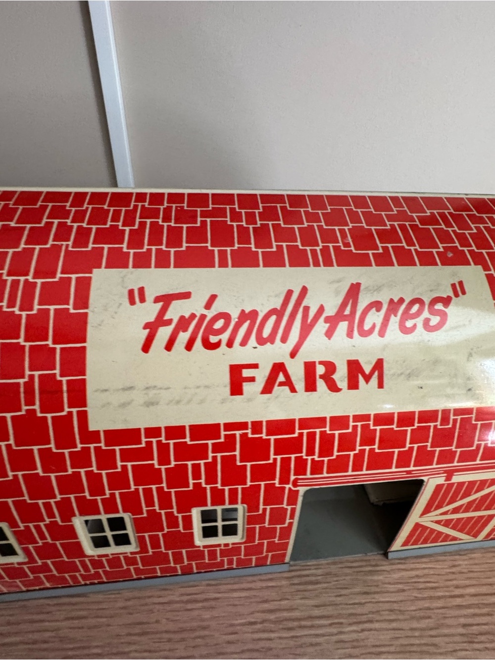 Vintage “Friendly Acres" Red Tin Barn Playset - Picture 15 of 15